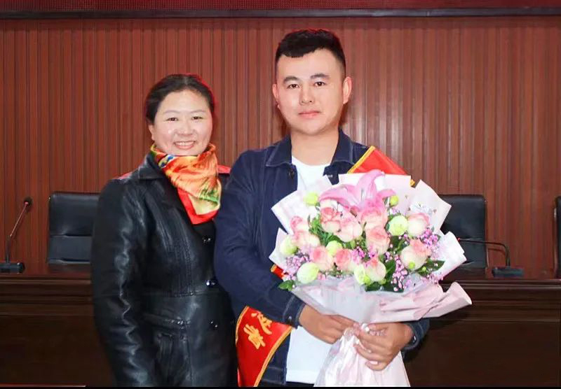 孫天賜，好樣的！